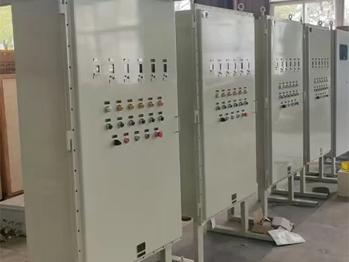 西藏高原加热器配套防爆箱